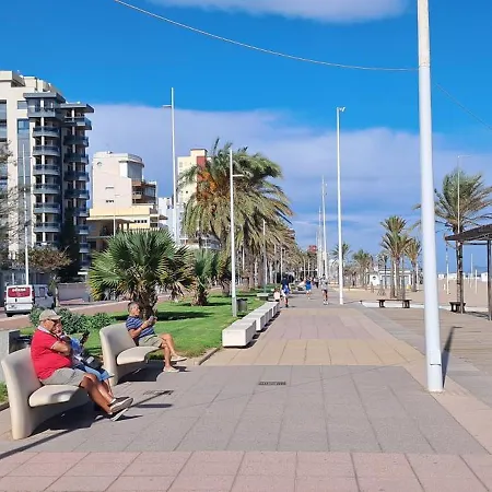 Gran Ventilacion, Fresco, Muy Bien Equipado, Garaje * Playa de Gandia