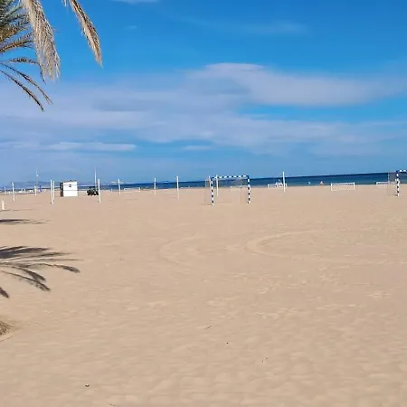 Gran Ventilacion, Fresco, Muy Bien Equipado, Garaje Playa de Gandia